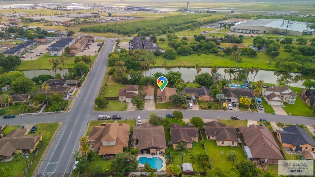 115 E Armstrong Ct, BROWNSVILLE, Texas image 13