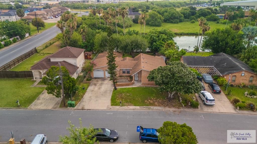 115 E Armstrong Ct, BROWNSVILLE, Texas image 16