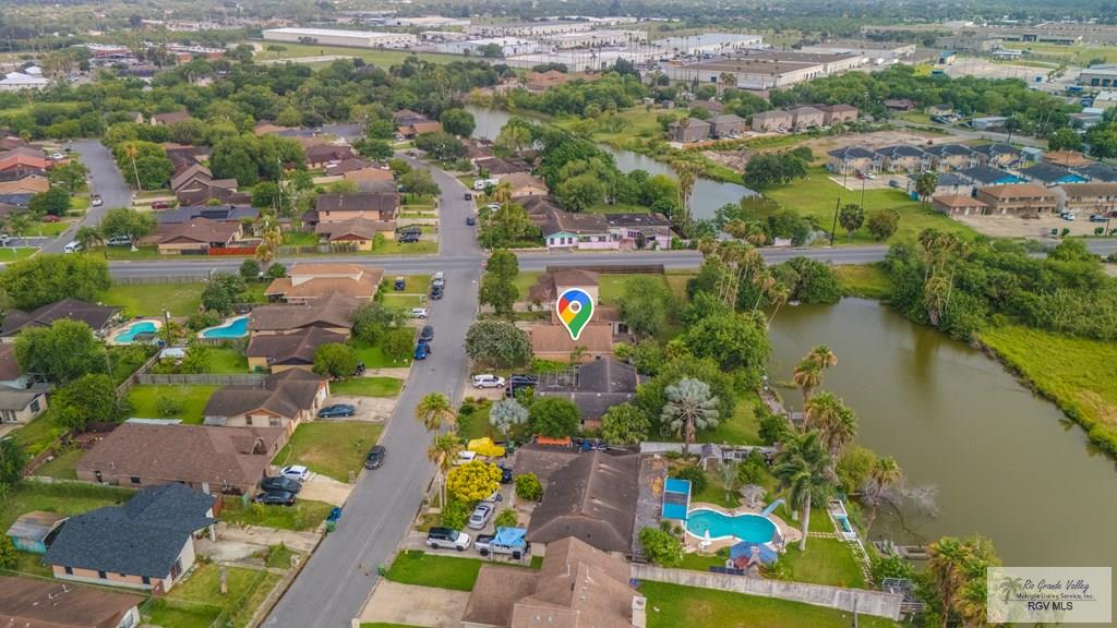 115 E Armstrong Ct, BROWNSVILLE, Texas image 14