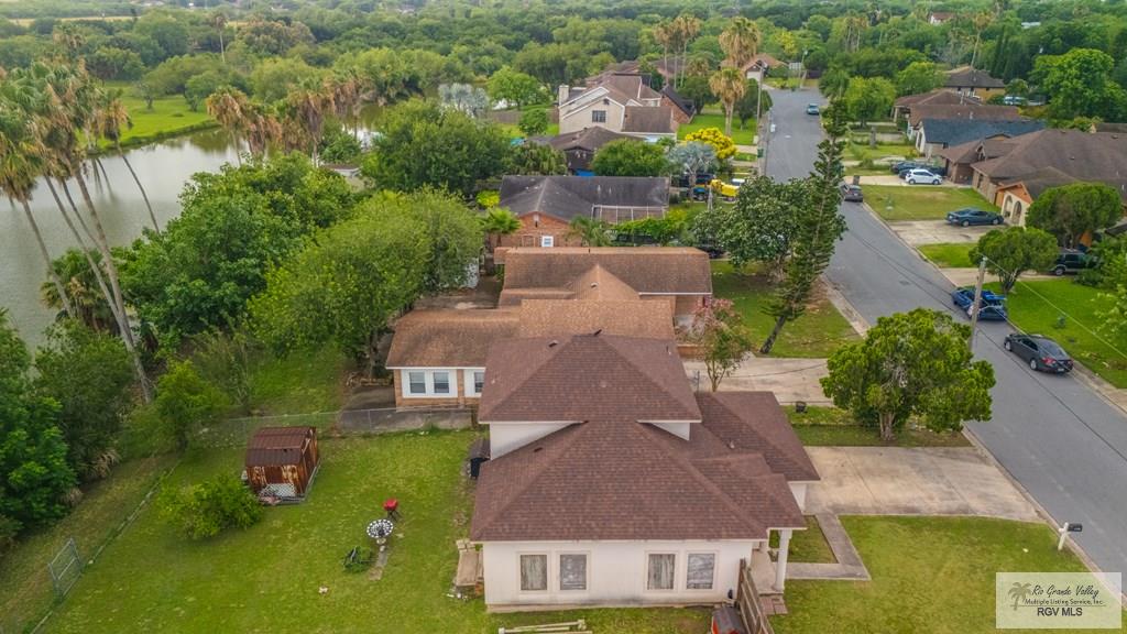 115 E Armstrong Ct, BROWNSVILLE, Texas image 11