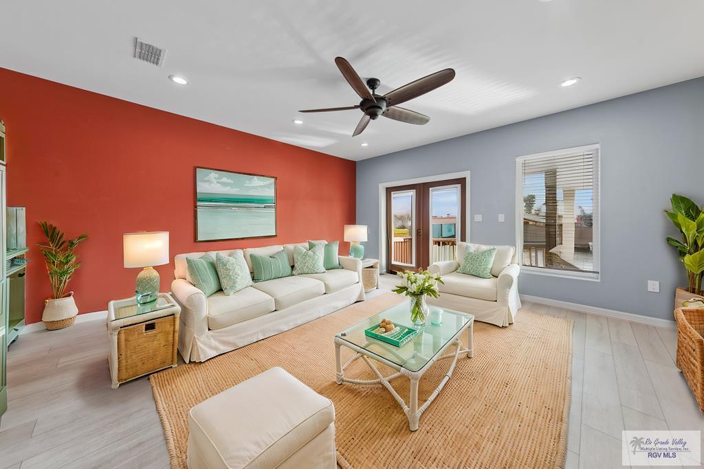 1013 Tarpon Ave, PORT ISABEL, Texas image 7