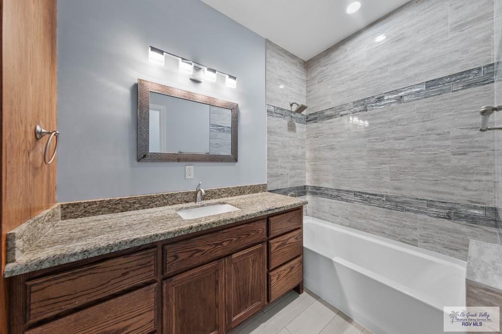 1013 Tarpon Ave, PORT ISABEL, Texas image 17