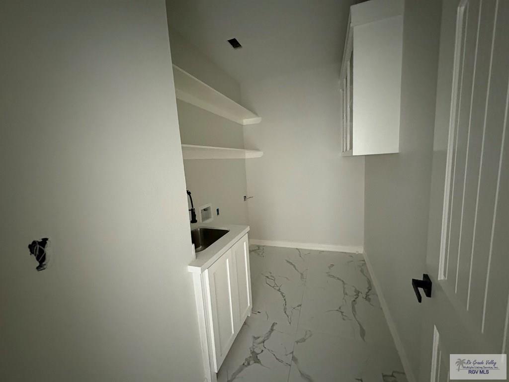 315 Brooks Circle North Cir, LA FERIA, Texas image 10