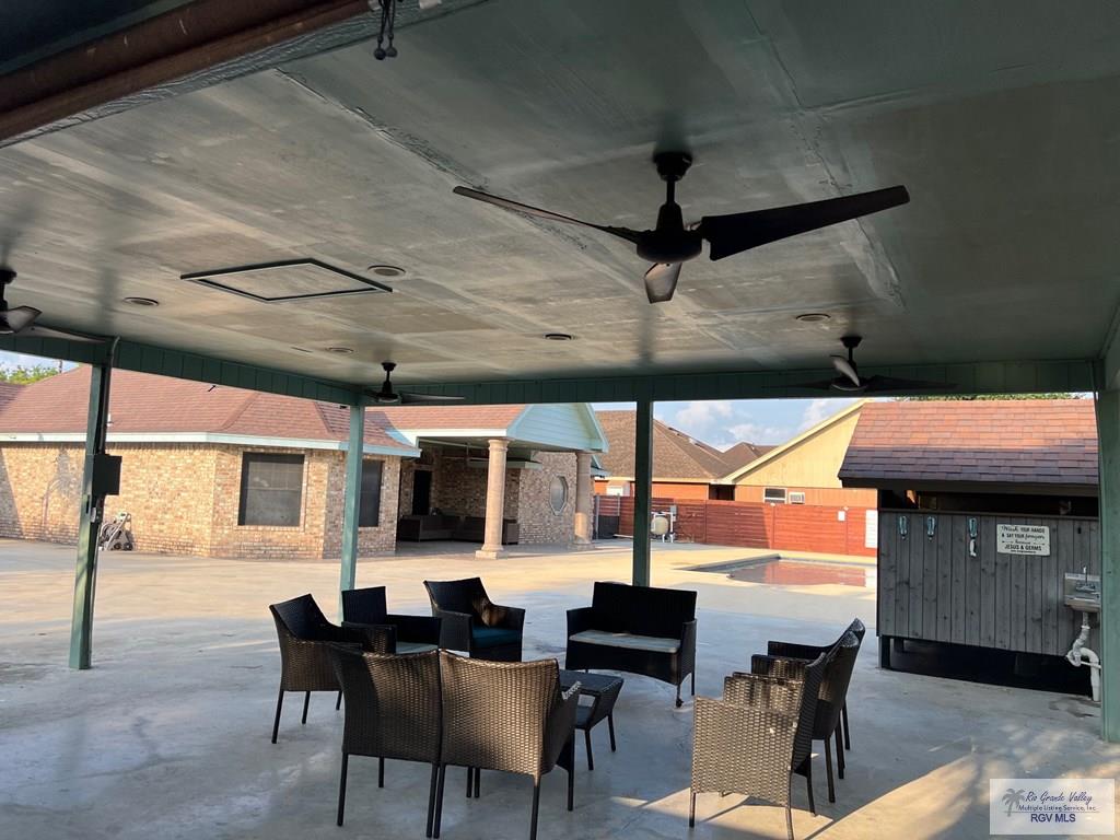 4870 Mckenzie Rd, BROWNSVILLE, Texas image 30