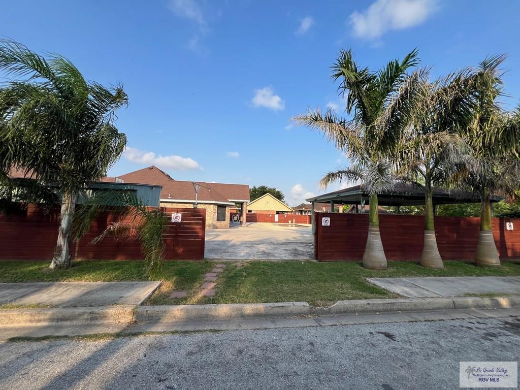 4870 Mckenzie Rd, BROWNSVILLE, Texas image 31
