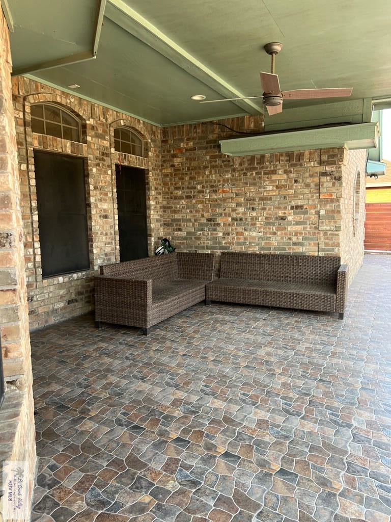 4870 Mckenzie Rd, BROWNSVILLE, Texas image 37