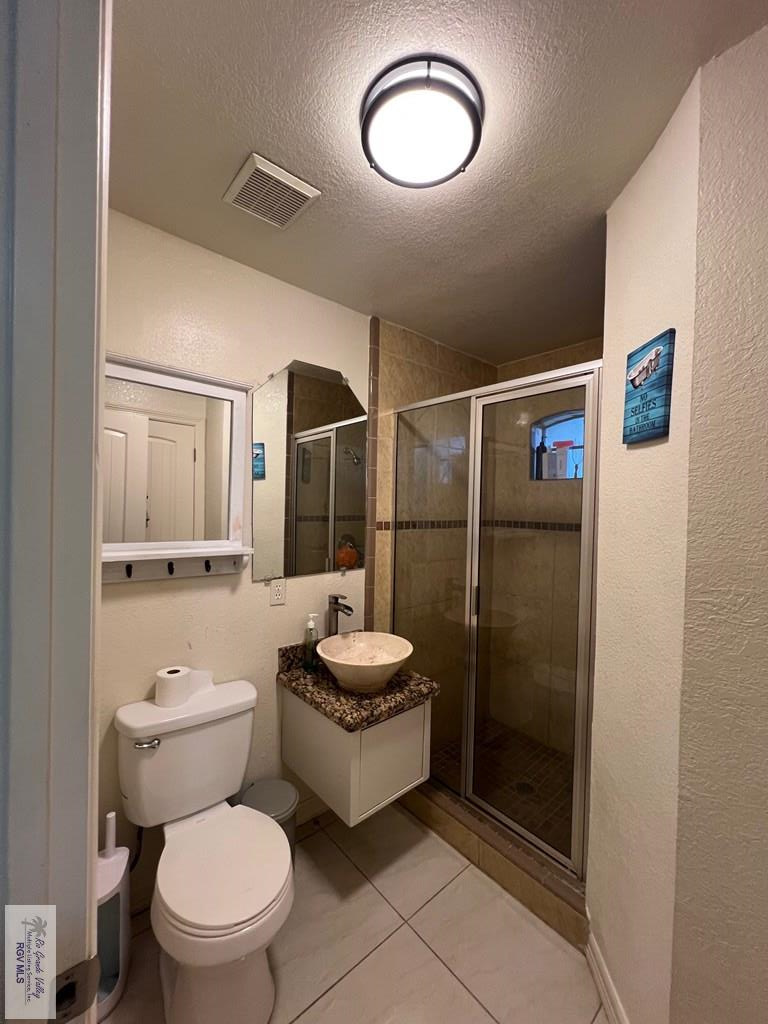 4870 Mckenzie Rd, BROWNSVILLE, Texas image 24