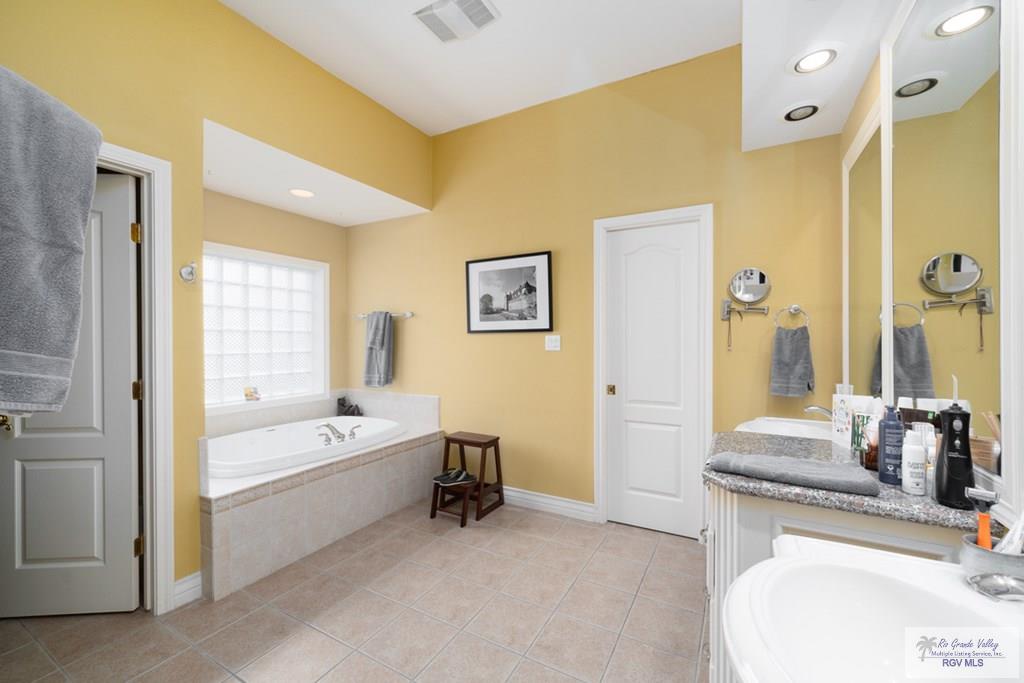 5363 Rustic Manor Dr, BROWNSVILLE, Texas image 12