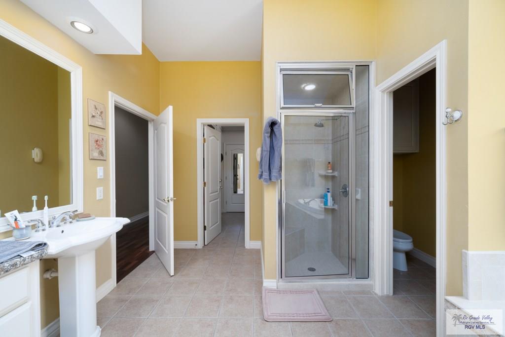 5363 Rustic Manor Dr, BROWNSVILLE, Texas image 13