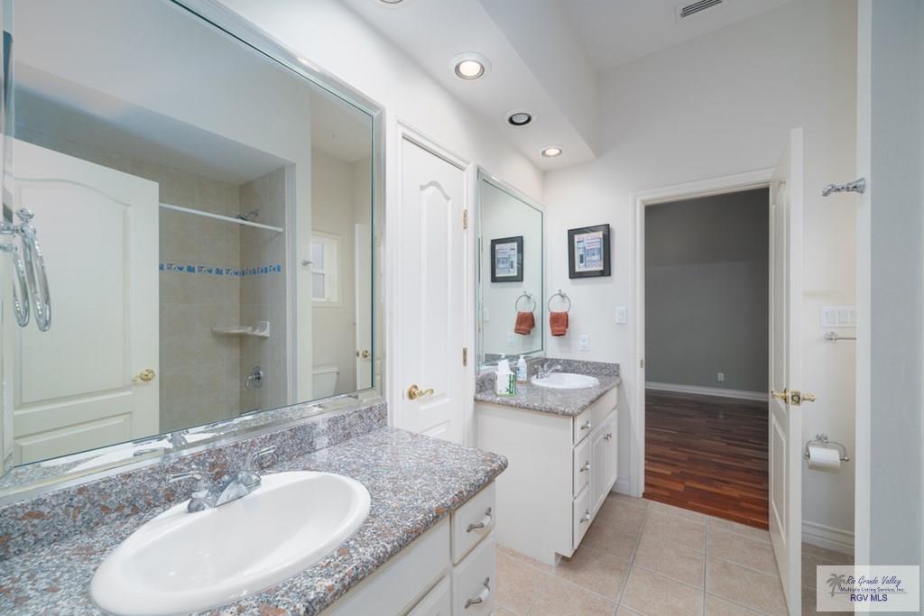5363 Rustic Manor Dr, BROWNSVILLE, Texas image 18