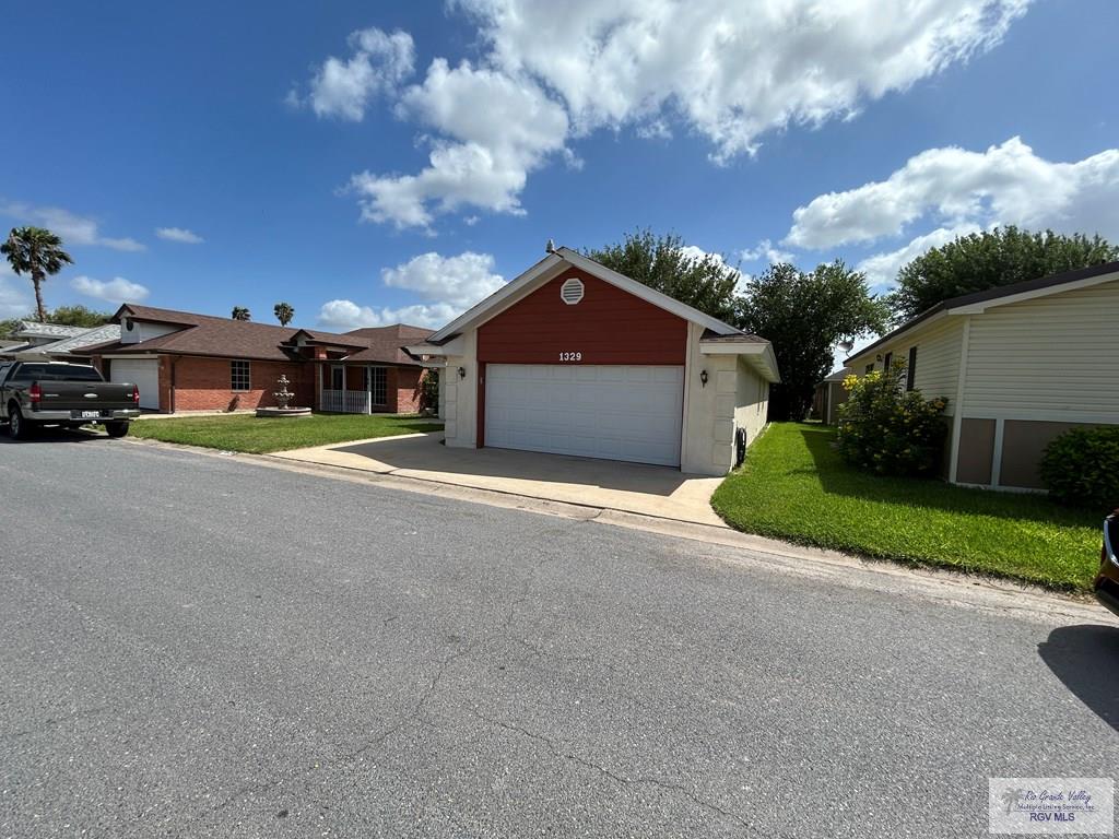 1329 Cottonwood Blvd, HARLINGEN, Texas image 3