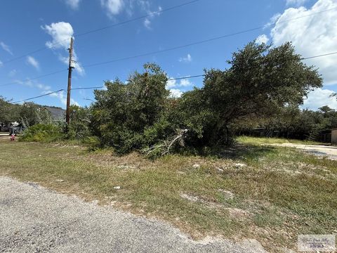 Vacant Land For Sale - 1104 Other Ln #PLOVER LANE<br/> ROCKPORT, TX 