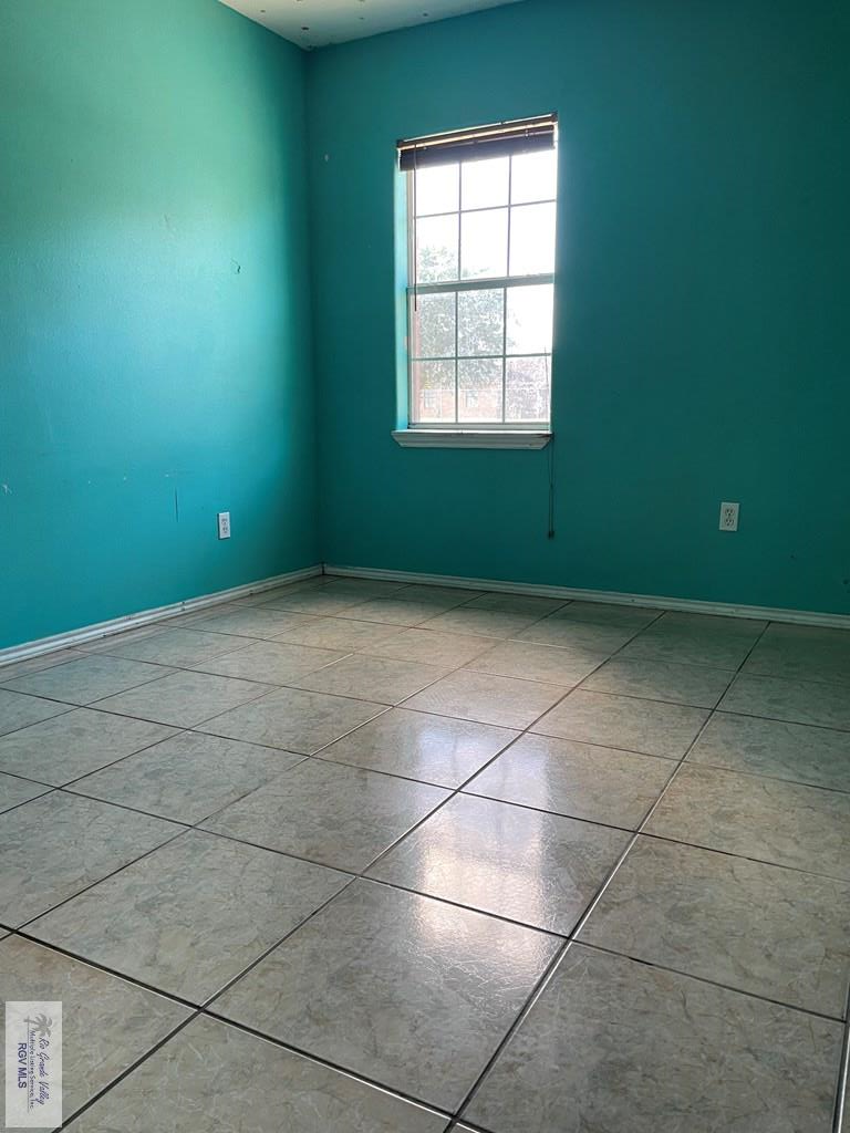 1803 Turqueza Dr, BROWNSVILLE, Texas image 4