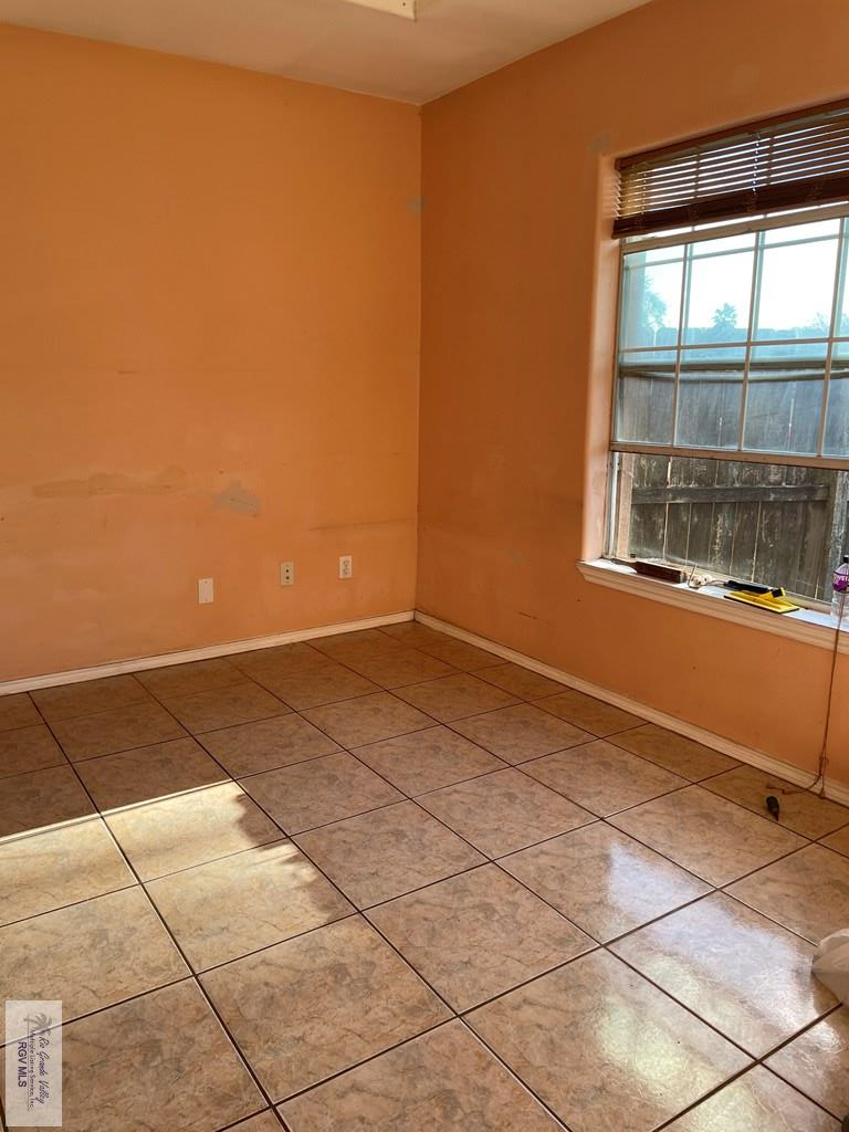 1803 Turqueza Dr, BROWNSVILLE, Texas image 3