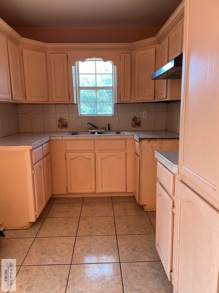 1803 Turqueza Dr, BROWNSVILLE, Texas image 5
