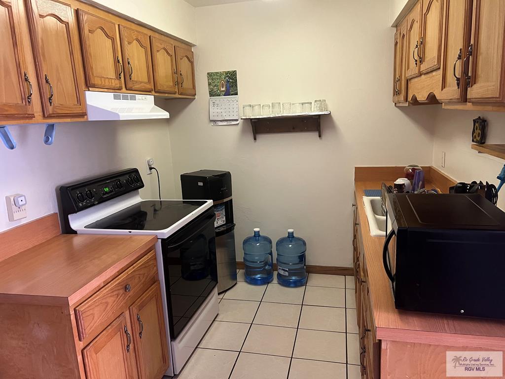 12 Palmetto Ct, BROWNSVILLE, Texas image 3