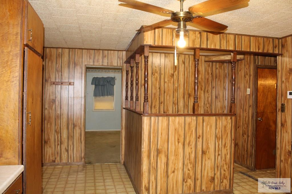 13317 Glen Lofton Ave, LYFORD, Texas image 7
