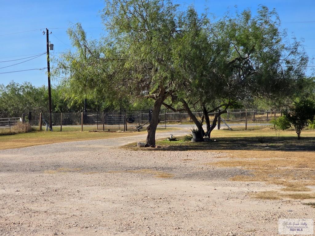 34633 Los Ranchos Rd, SAN BENITO, Texas image 32