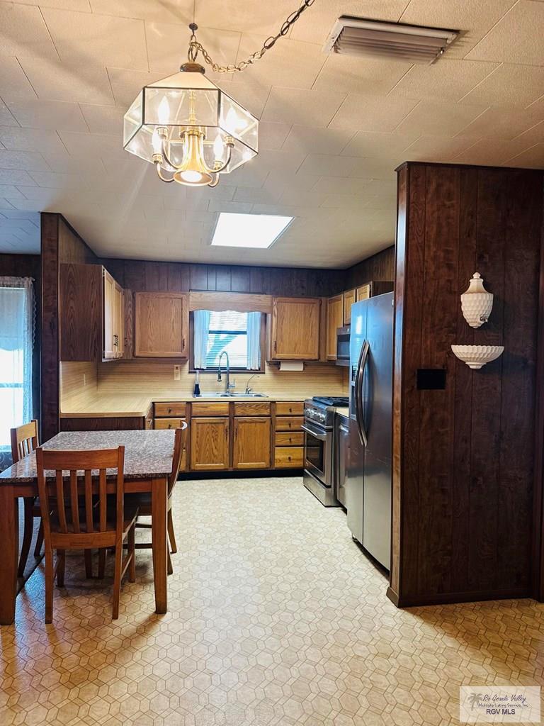 15598 Brandt Service Rd, RAYMONDVILLE, Texas image 8
