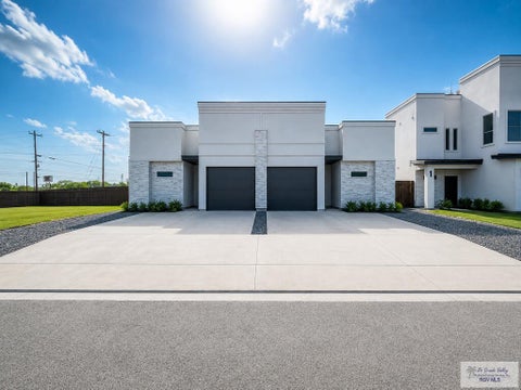 Multifamily For Sale - 2005 New Combes Rd<br/> Cameron County, HARLINGEN, TX 78550
