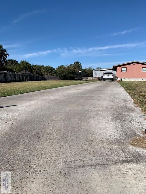 Homes For Sale - 44 Sarita Dr<br/> Cameron County, BROWNSVILLE, TX 78521