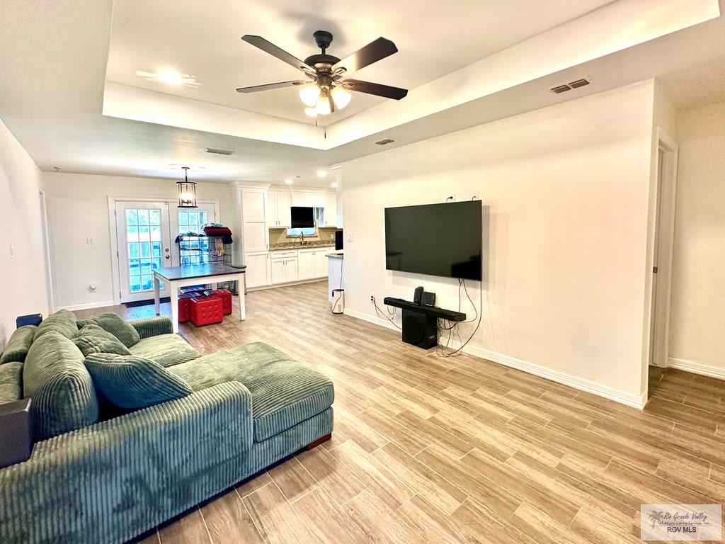 2901 Tree Top Ct, HARLINGEN, Texas image 4