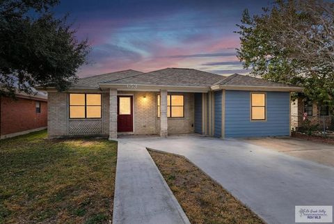 Homes For Sale - 653 W Main Ave<br/> Willacy County, RAYMONDVILLE, TX 78580