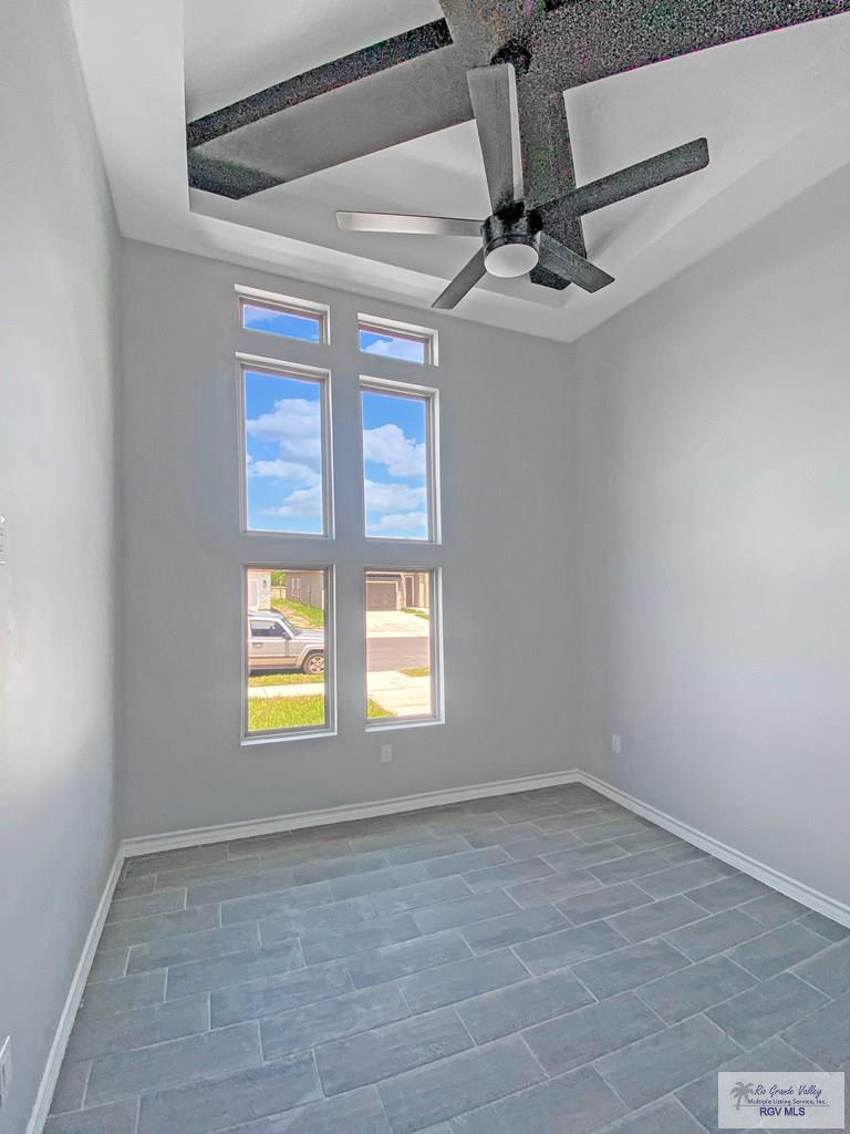 1271 Bridle Way, SAN BENITO, Texas image 4