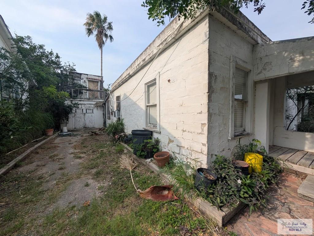 312 W Jessamine Ave, LA FERIA, Texas image 3