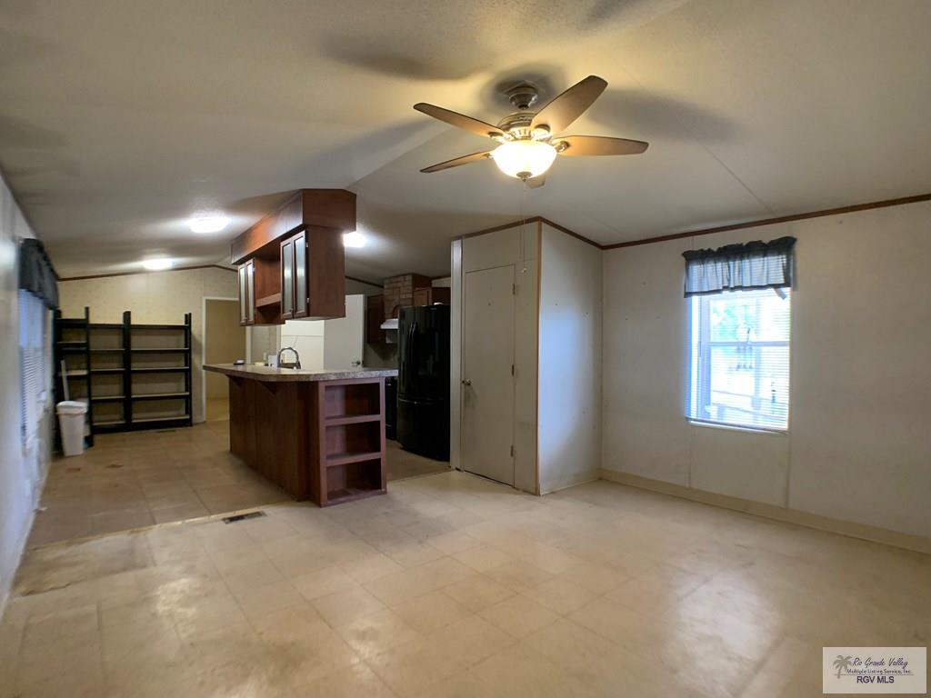 13197 High School Cir, LYFORD, Texas image 3