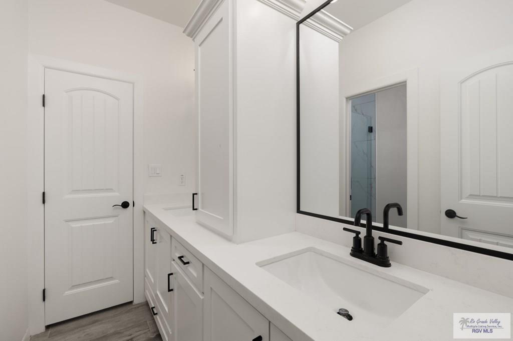 8646 Bellagio Cir, HARLINGEN, Texas image 13
