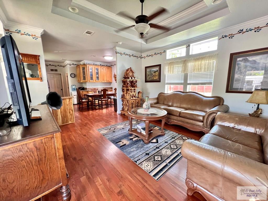 1219 N Palmera Dr, LA FERIA, Texas image 4