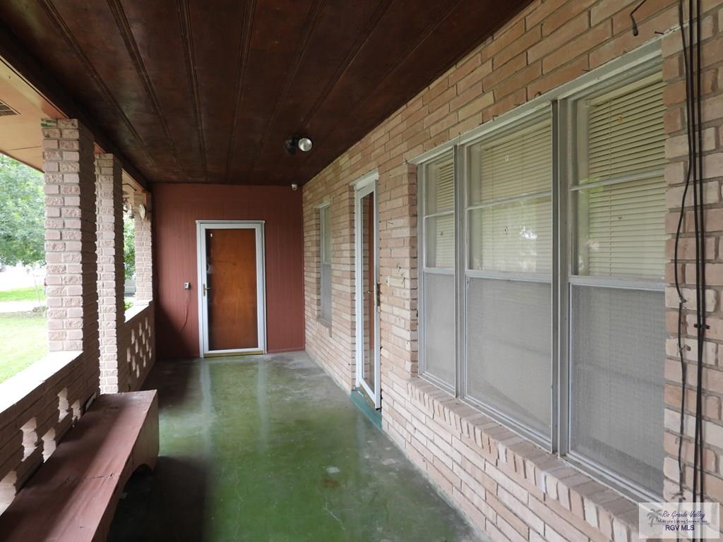 55 Carlton Dr, BROWNSVILLE, Texas image 3