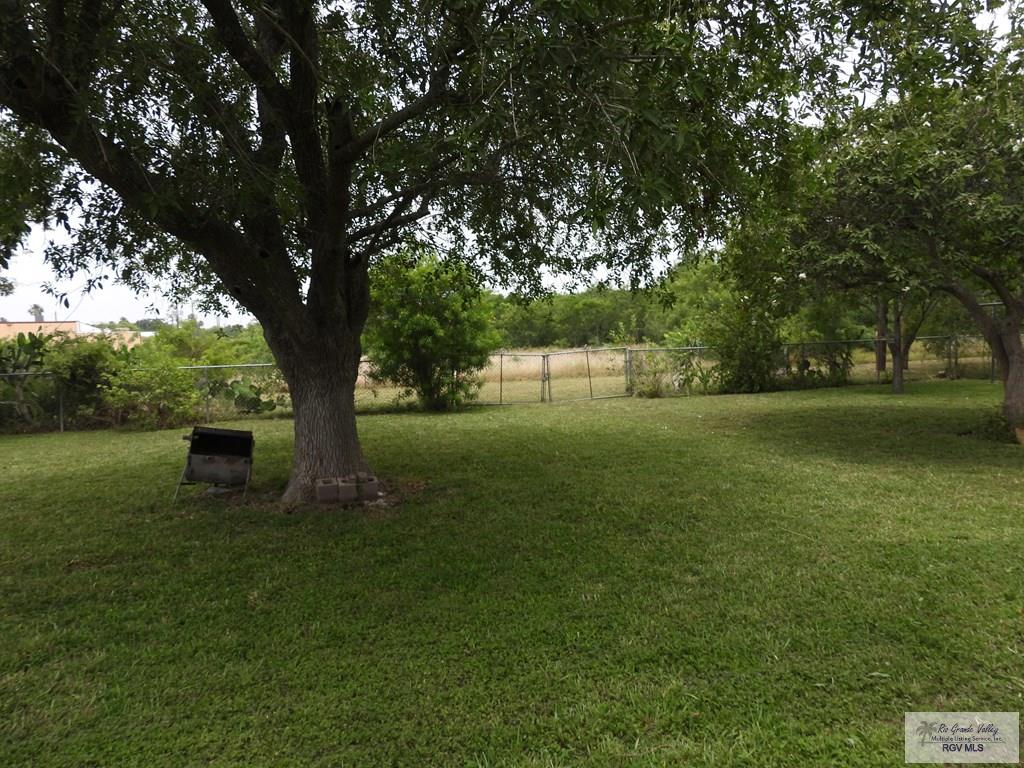 55 Carlton Dr, BROWNSVILLE, Texas image 32