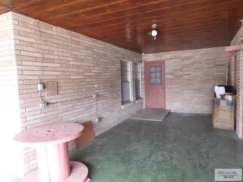 55 Carlton Dr, BROWNSVILLE, Texas image 4
