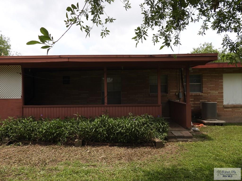 55 Carlton Dr, BROWNSVILLE, Texas image 6
