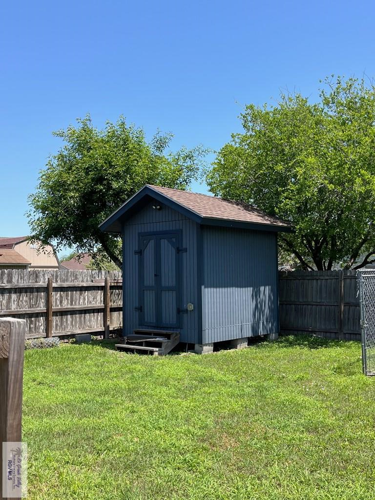 3044 Canterbury Ct, BROWNSVILLE, Texas image 3