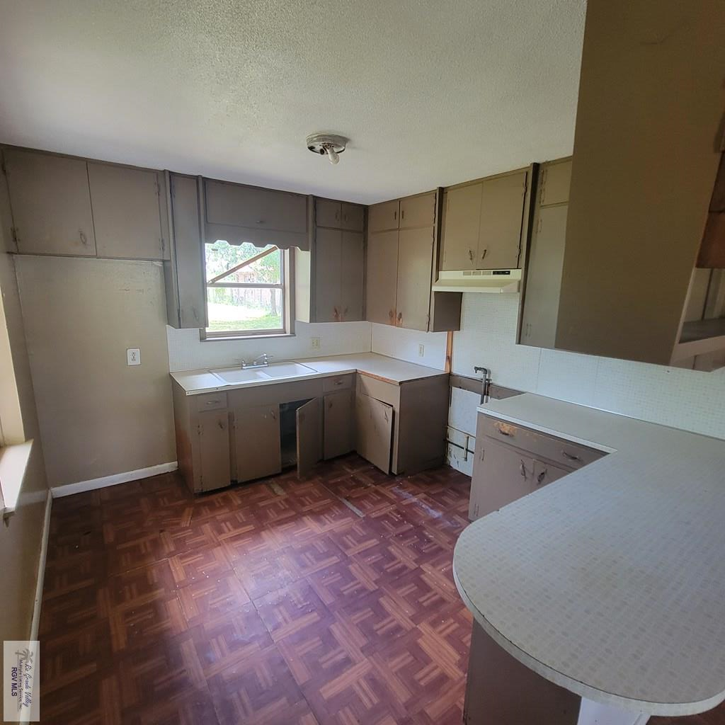 3135 Southmost Rd, BROWNSVILLE, Texas image 7