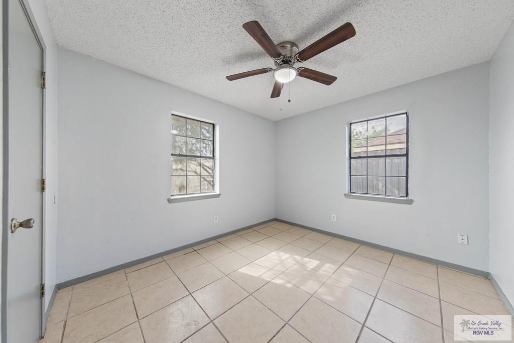 515 Windwood Way, BROWNSVILLE, Texas image 13