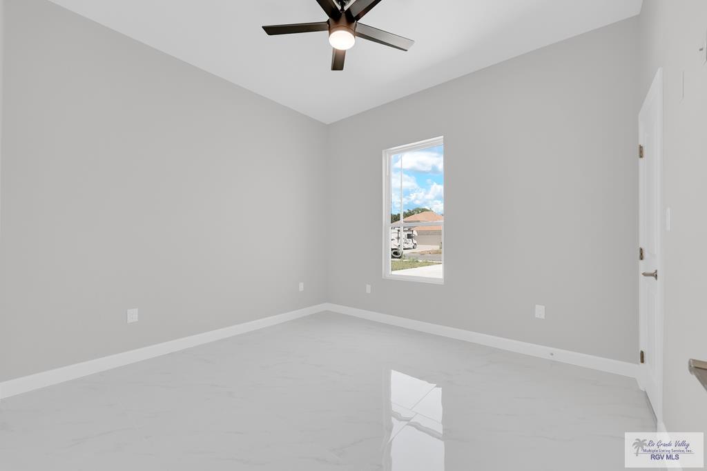7336 San Andres St, BROWNSVILLE, Texas image 14
