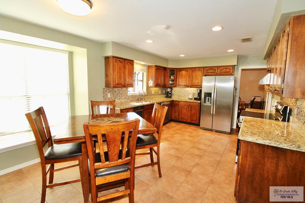 2929 Jacaranda Ave, HARLINGEN, Texas image 8