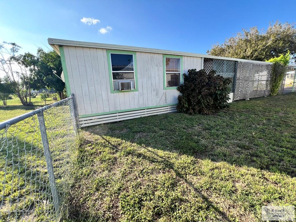 512 E First St, LA FERIA, Texas image 13