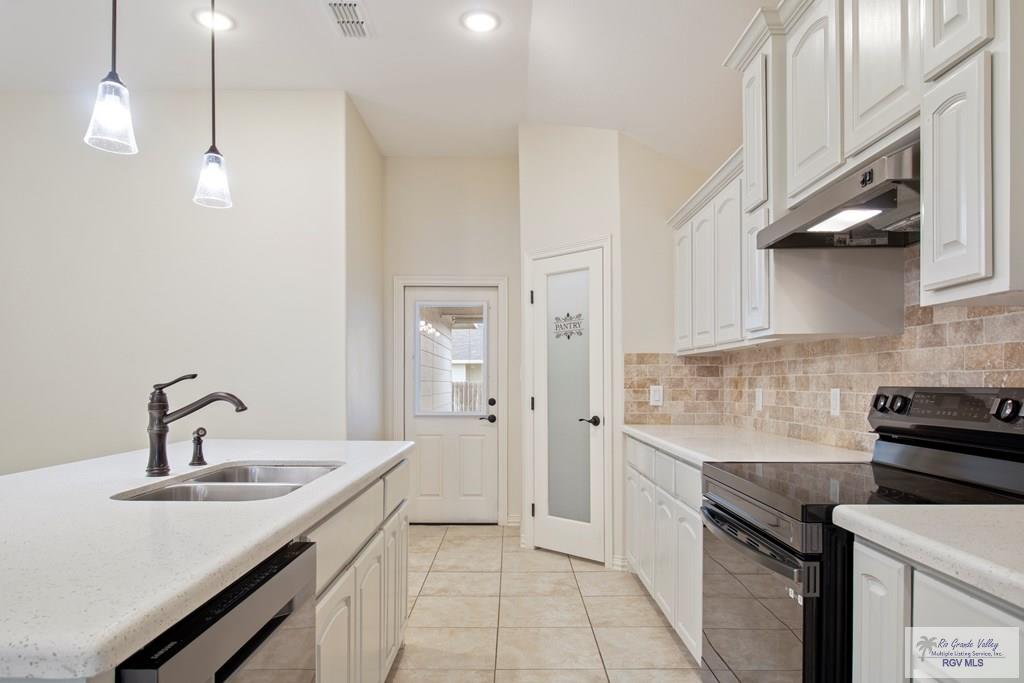 2111 26th St, HIDALGO, Texas image 7