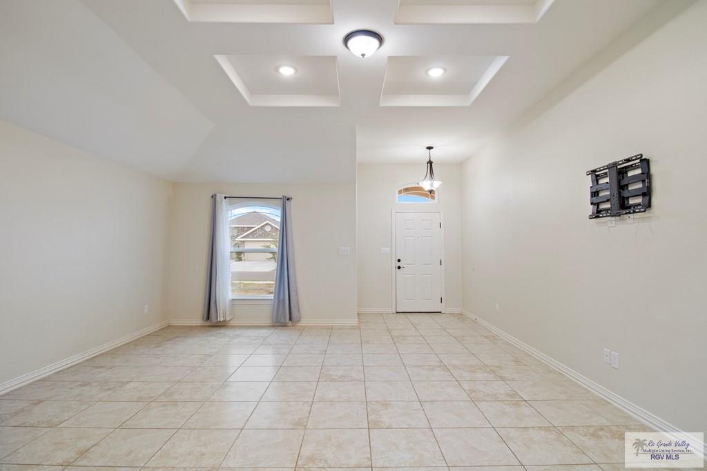 2111 26th St, HIDALGO, Texas image 4