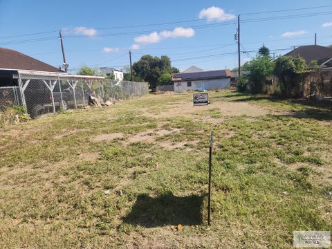 Vacant Land For Sale - 512 W St Charles St<br/> BROWNSVILLE, TX 78520