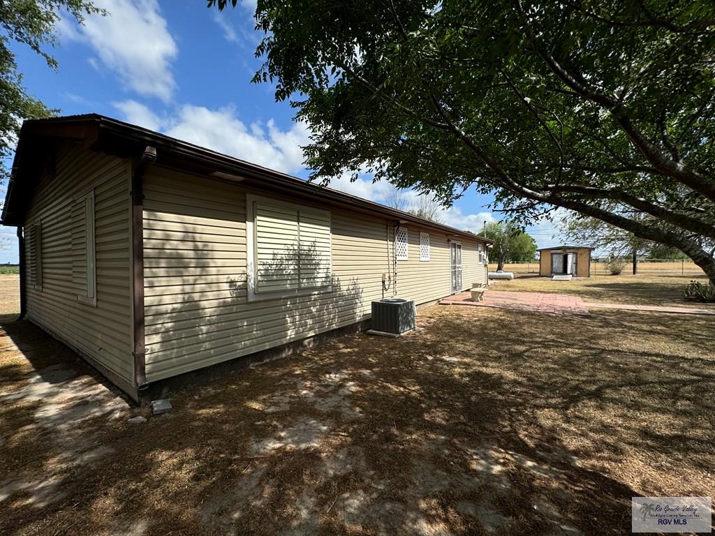 25631 N White Ranch Rd, LA FERIA, Texas image 12