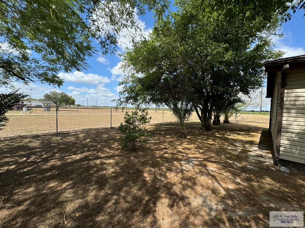 25631 N White Ranch Rd, LA FERIA, Texas image 11