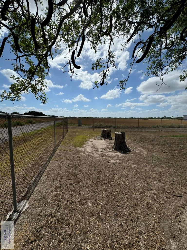 25631 N White Ranch Rd, LA FERIA, Texas image 5