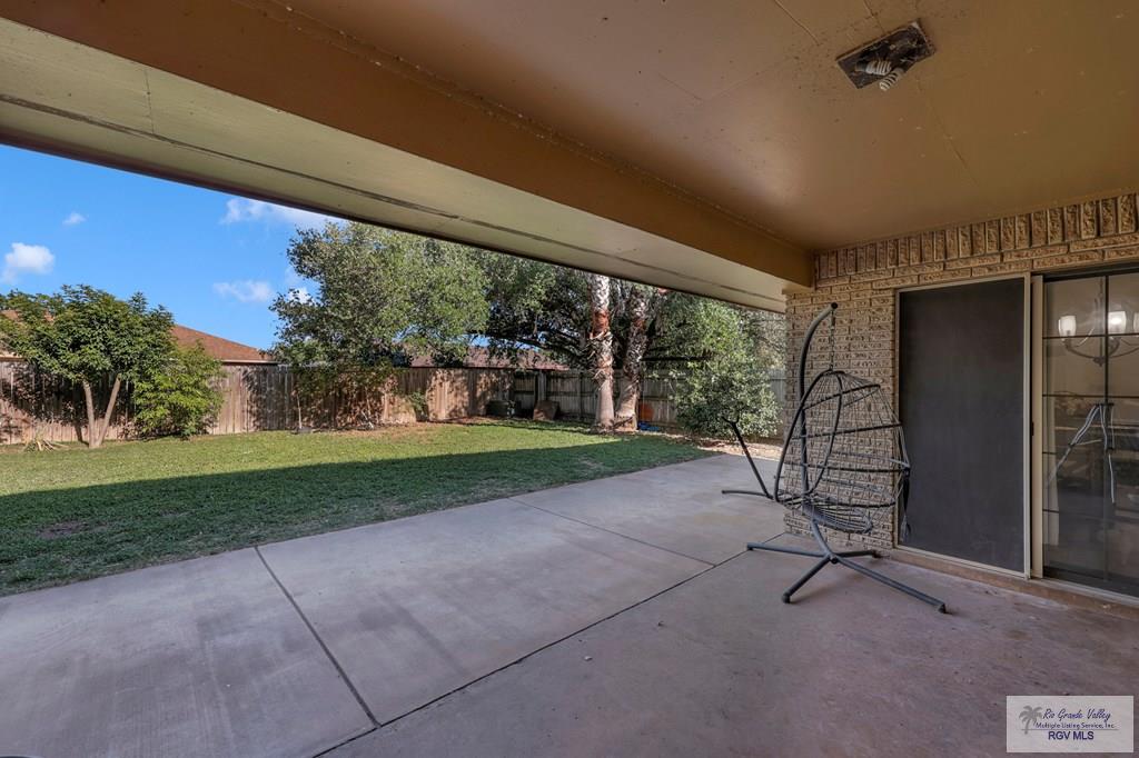 2933 Old Spanish Trail, BROWNSVILLE, Texas image 19