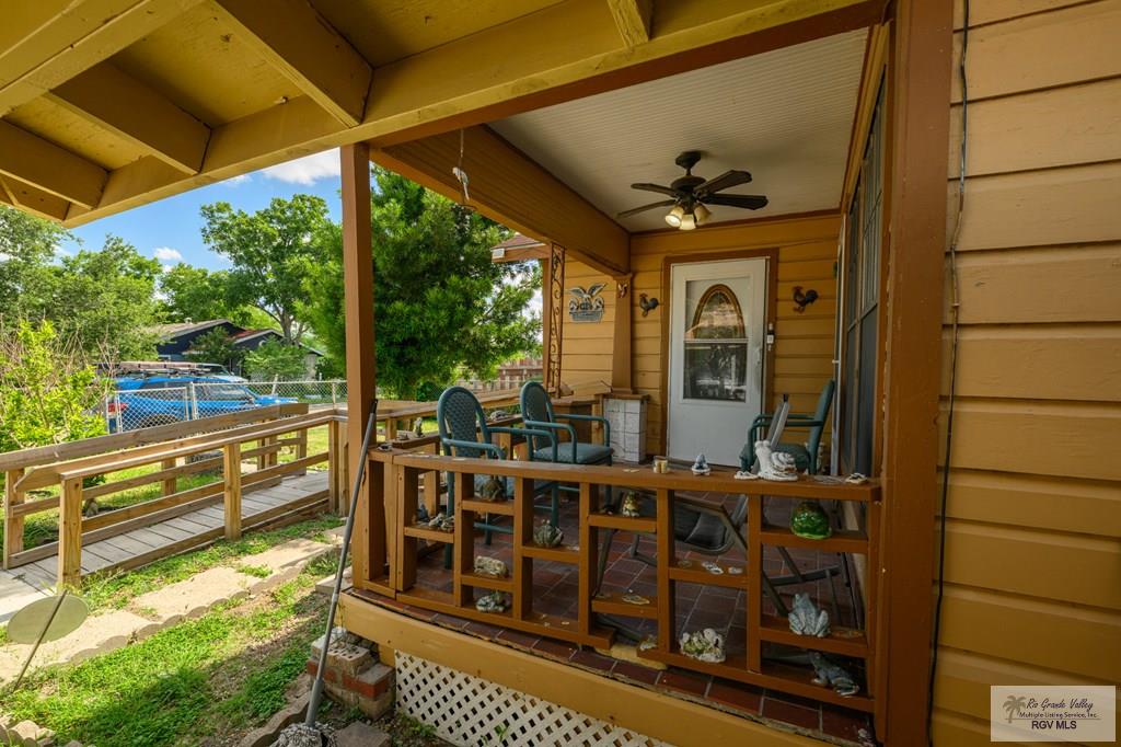 912 W Pierce Ave, HARLINGEN, Texas image 23